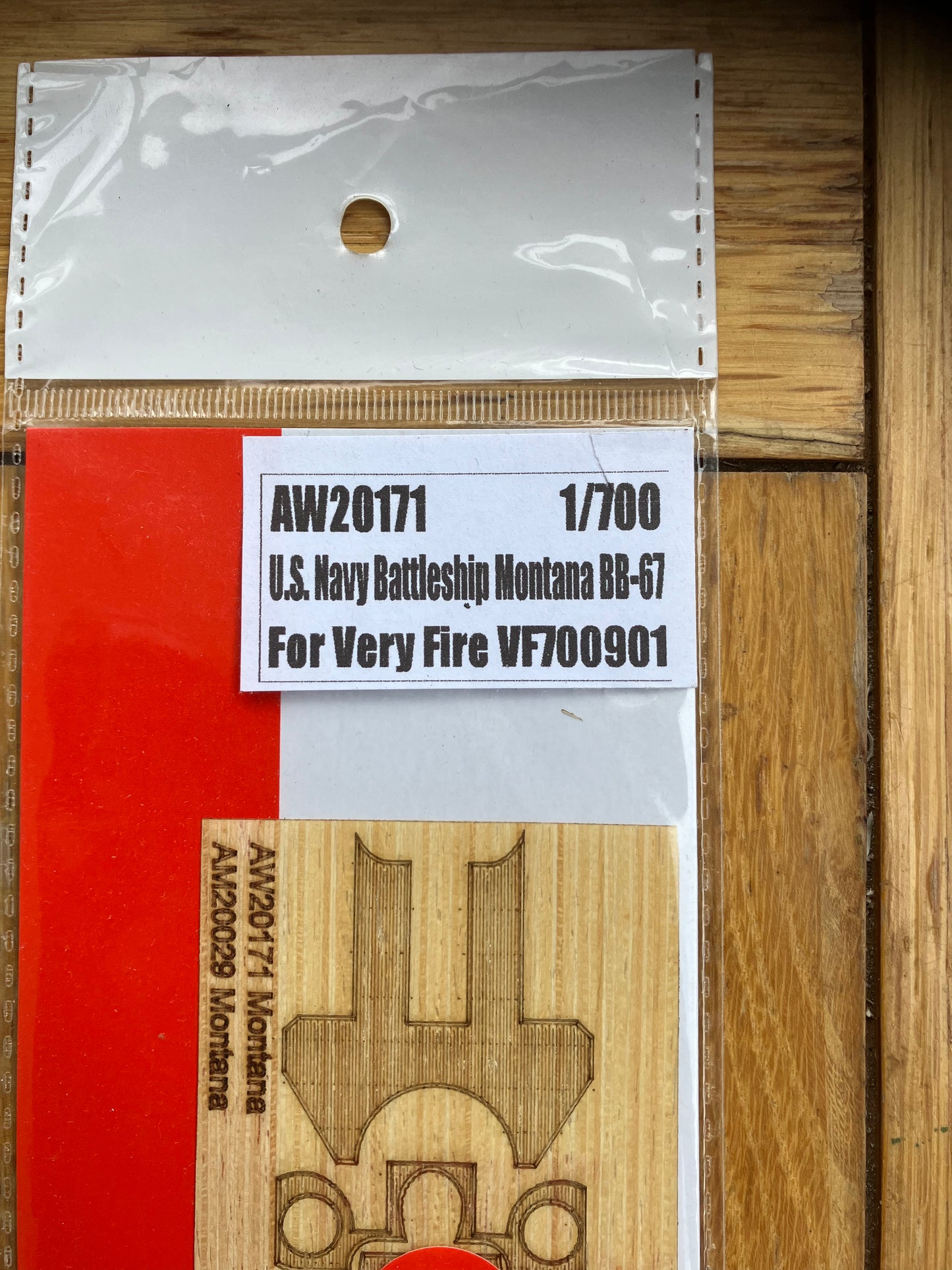 Wood deck 1/700 M0NTNA